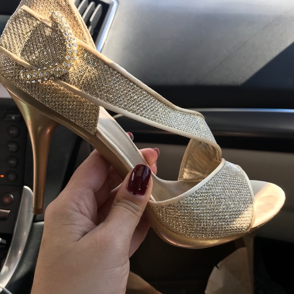 Women’s shoes - Picture 7 of 7